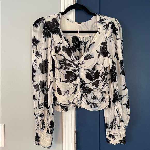 Free People Tops - Free people If You Had My Love Printed Blouse medium m long sleeve top women’s